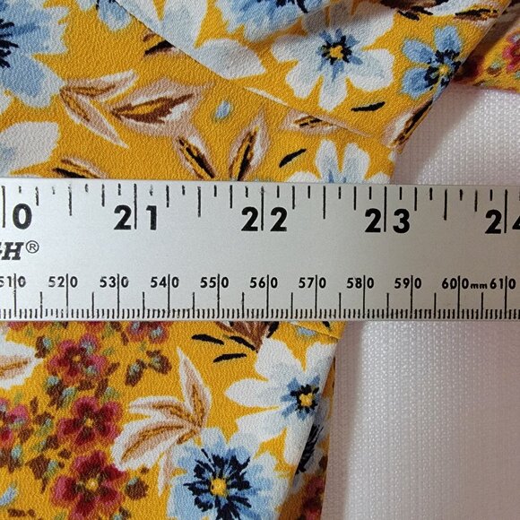 Time and Tru Womens Tunic Top Plus Size XL 16/18 Yellow Floral Ruffled Peplum - Picture 6 of 12